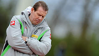Niederlage in Rödinghausen: Mönchengladbachs Trainer Sven Demandt © 2012 Getty Images