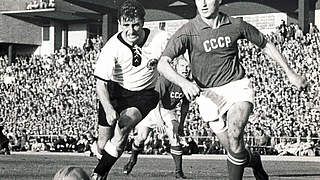 Feierte vor 60 Jahren sein Comeback in der Nationalelf: Fritz Walter (l.) © imago sportfotodienst