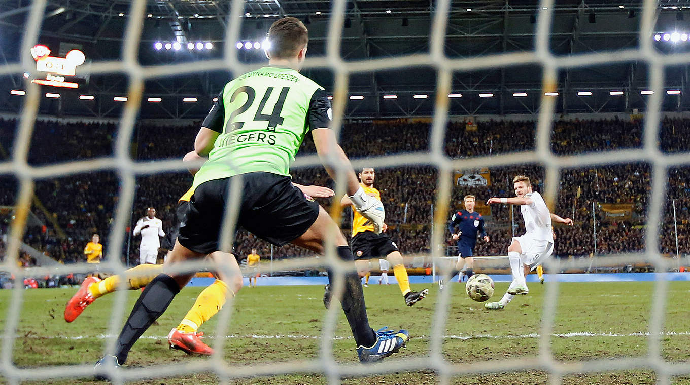 Tor gegen Dresden: Immobile (r.) erlöst die Borussia © 2015 Getty Images