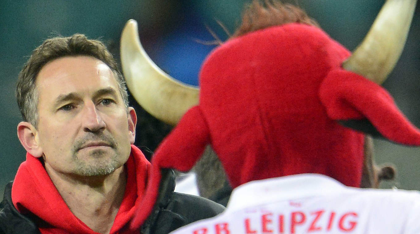 Ernste Miene: Leipzigs Trainer Achim Beierlorzer (l.) © 2015 Getty Images