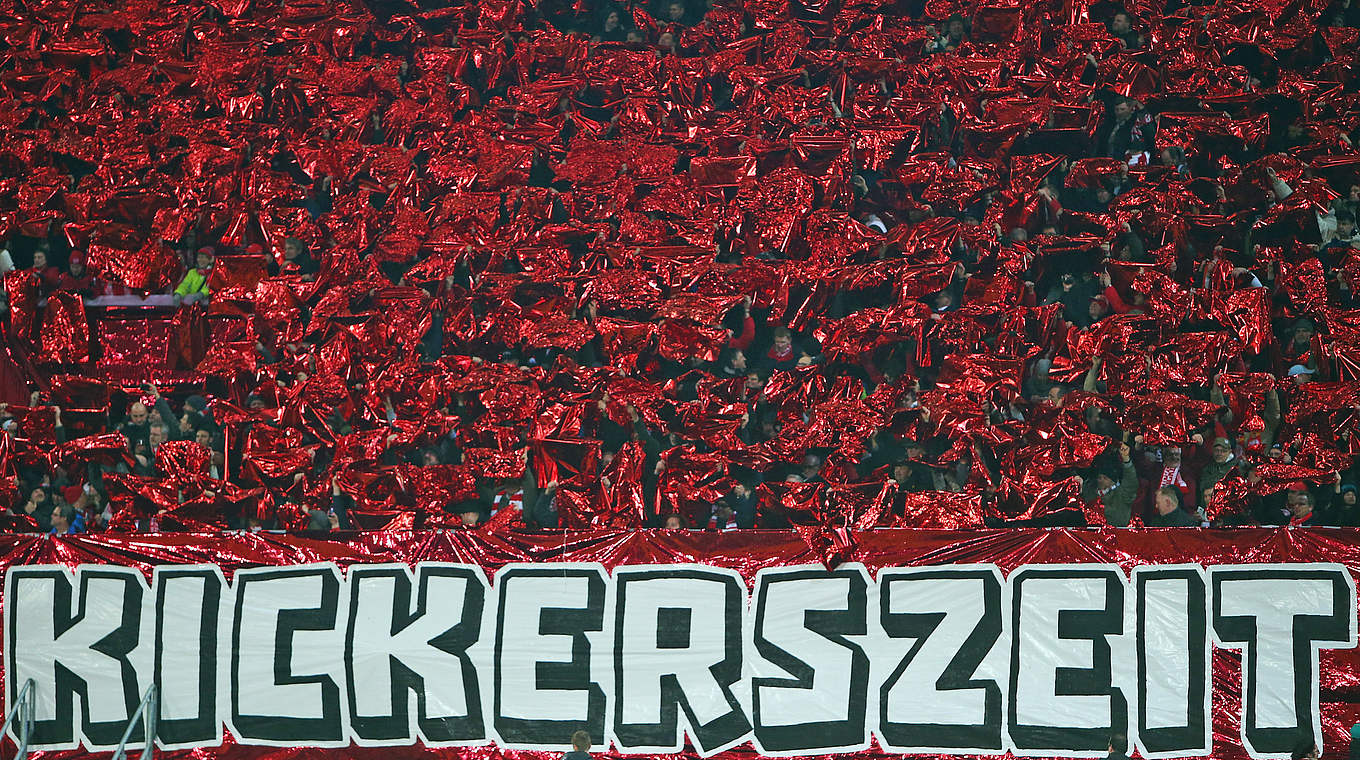 Es droht die Zahlungsunfähigkeit: Die Kickers aus Offenbach stehen am Scheideweg © 2015 Getty Images