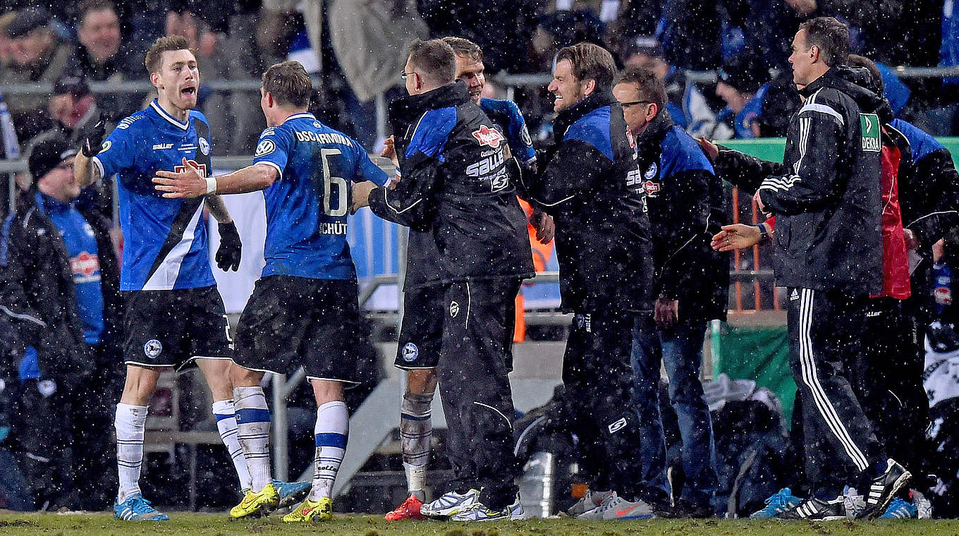 "Gladbach ist ein super Gegner": Manuel Junglas (l.), Matchwinner gegen Bremen © 2015 Getty Images
