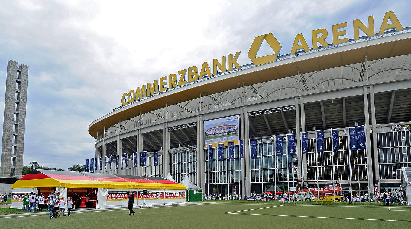 Zur Saisoneröffnung gut besucht: die Frankfurter Commerzbank-Arena © 2012 Getty Images