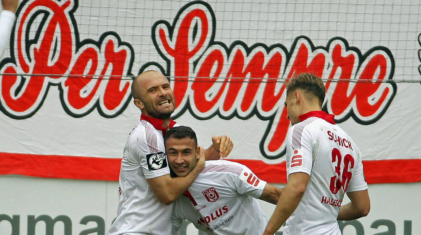 Ivica Banovic (l.): "Die  3. Liga fühlt sich fast an wie die 2. Bundesliga" © 2014 Getty Images