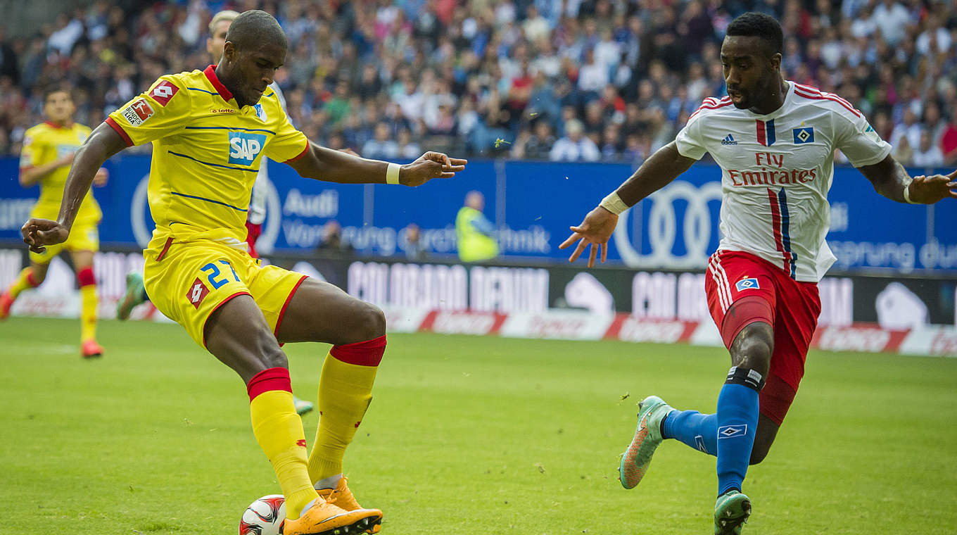 Neuer Abwehrchef beim HSV: Johan Djourou (r.) © 