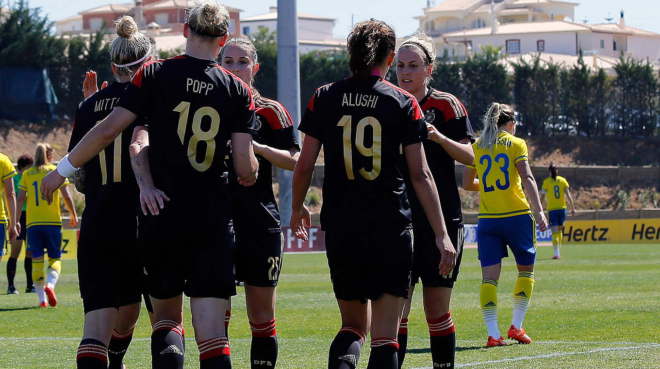 Dritter beim Algarve-Cup: Die deutschen Frauen © 2015 Getty Images