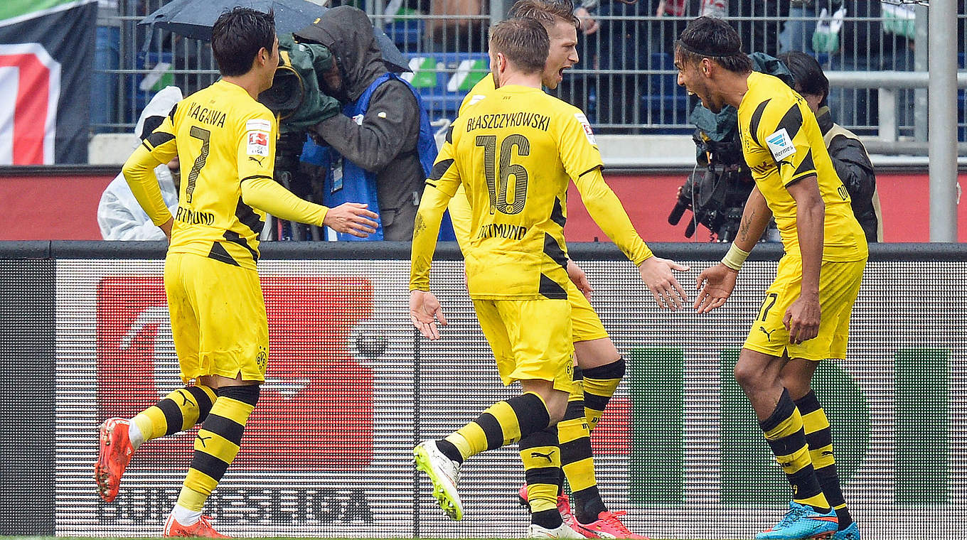 Victory in Hannover: Dortmund continue to make up ground on the teams above © 2015 Getty Images