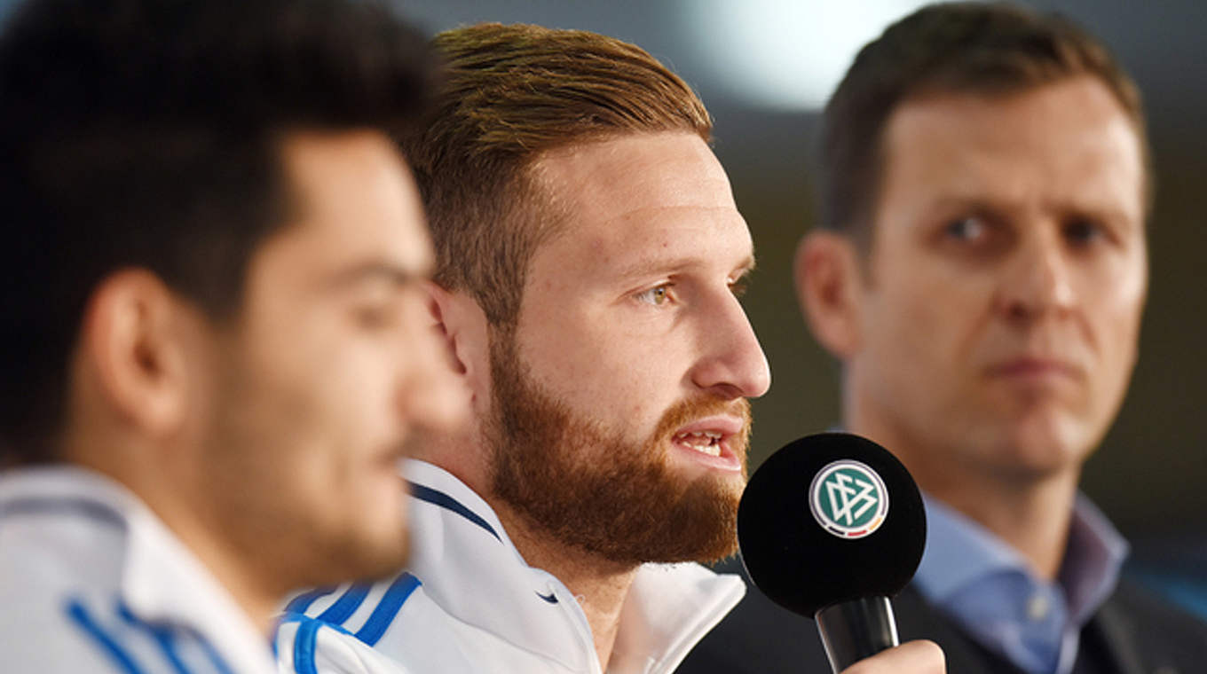 Mustafi: "I am always very happy and proud to represent my country" © GES/Markus Gilliar