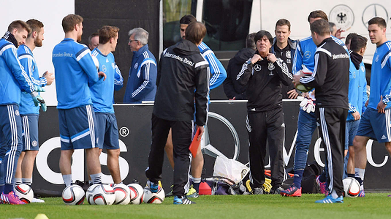 Joachim Löw took training with the DFB-Team for the first time in 2015 © Markus Gilliar/GES