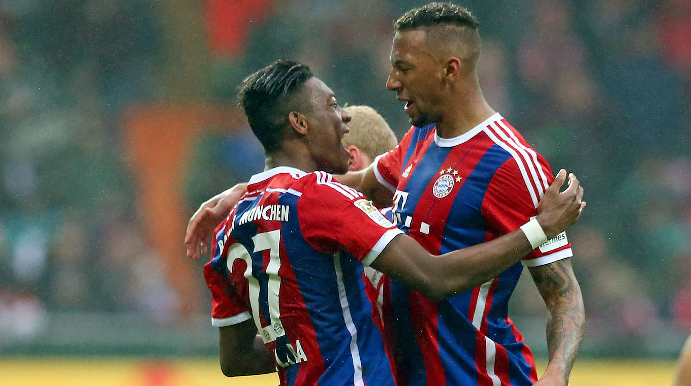 Mit den Bayern auf Erfolgskurs: Jérôme Boateng und Kollege David Alaba (l.) © 2015 Getty Images