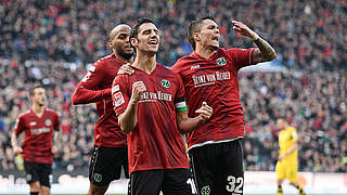 Jubelt in der kommenden Saison im Gladbach-Trikot: Lars Stindl (M.) © 2015 Getty Images