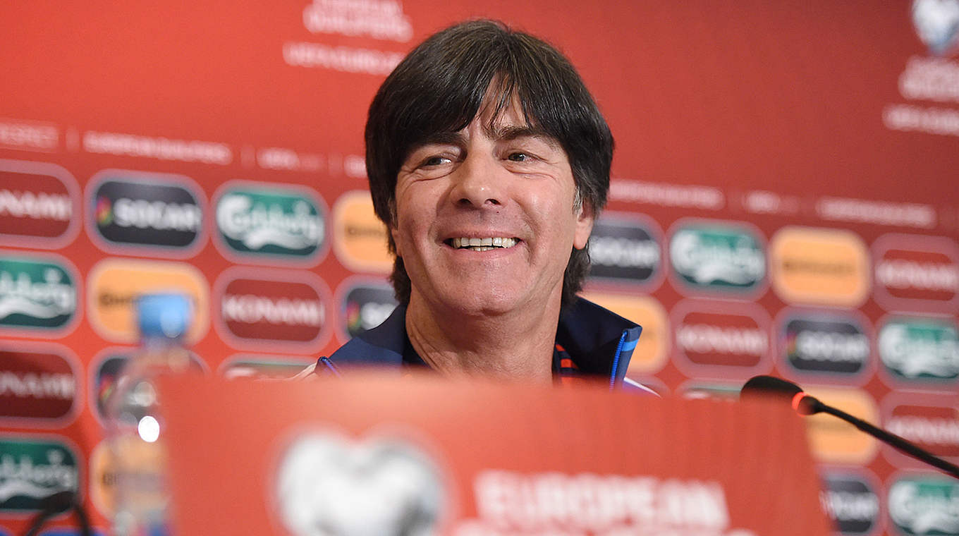 Joachim Löw on the team's tactics: "The line-up will generally be attacking"  © GES/Markus Gilliar