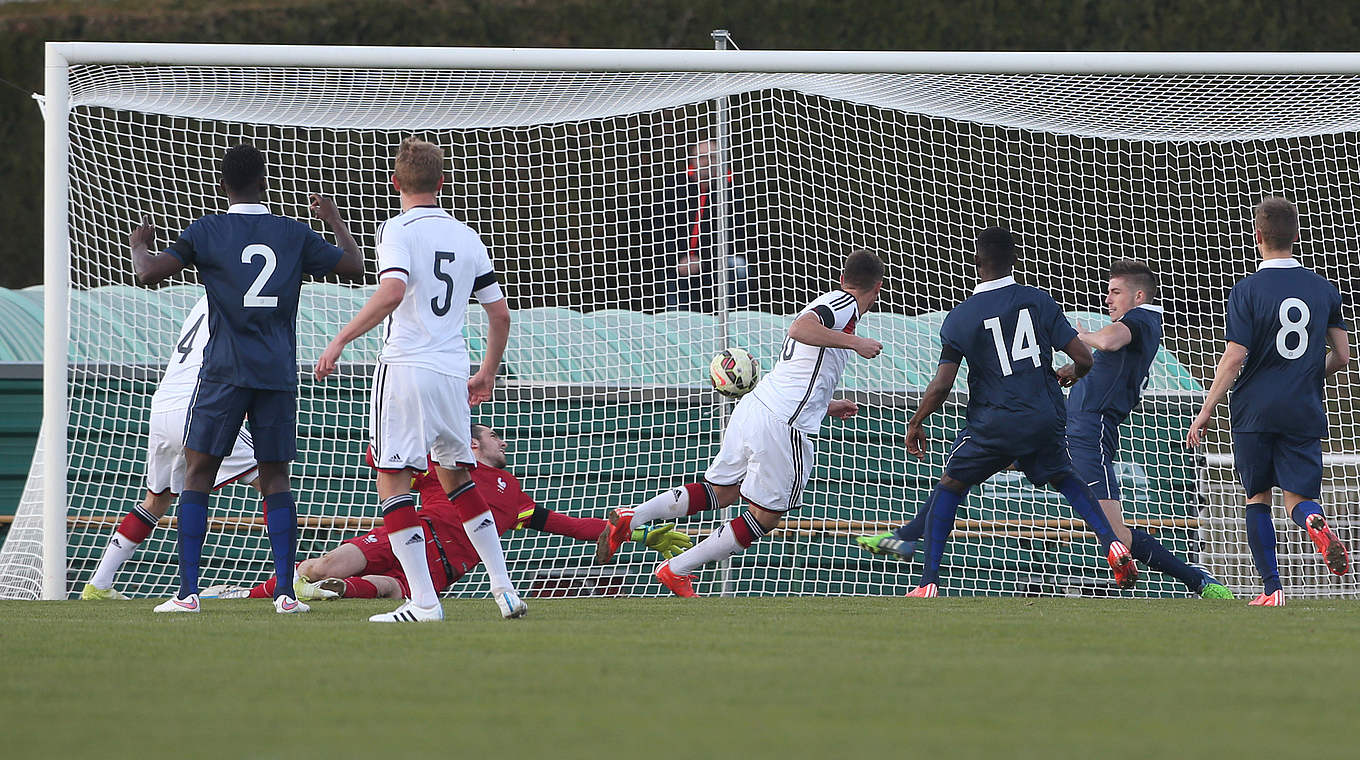 Auswärtssieg im ersten Duell mit Frankreich: die deutschen U 18-Junioren © 2015 Getty Images