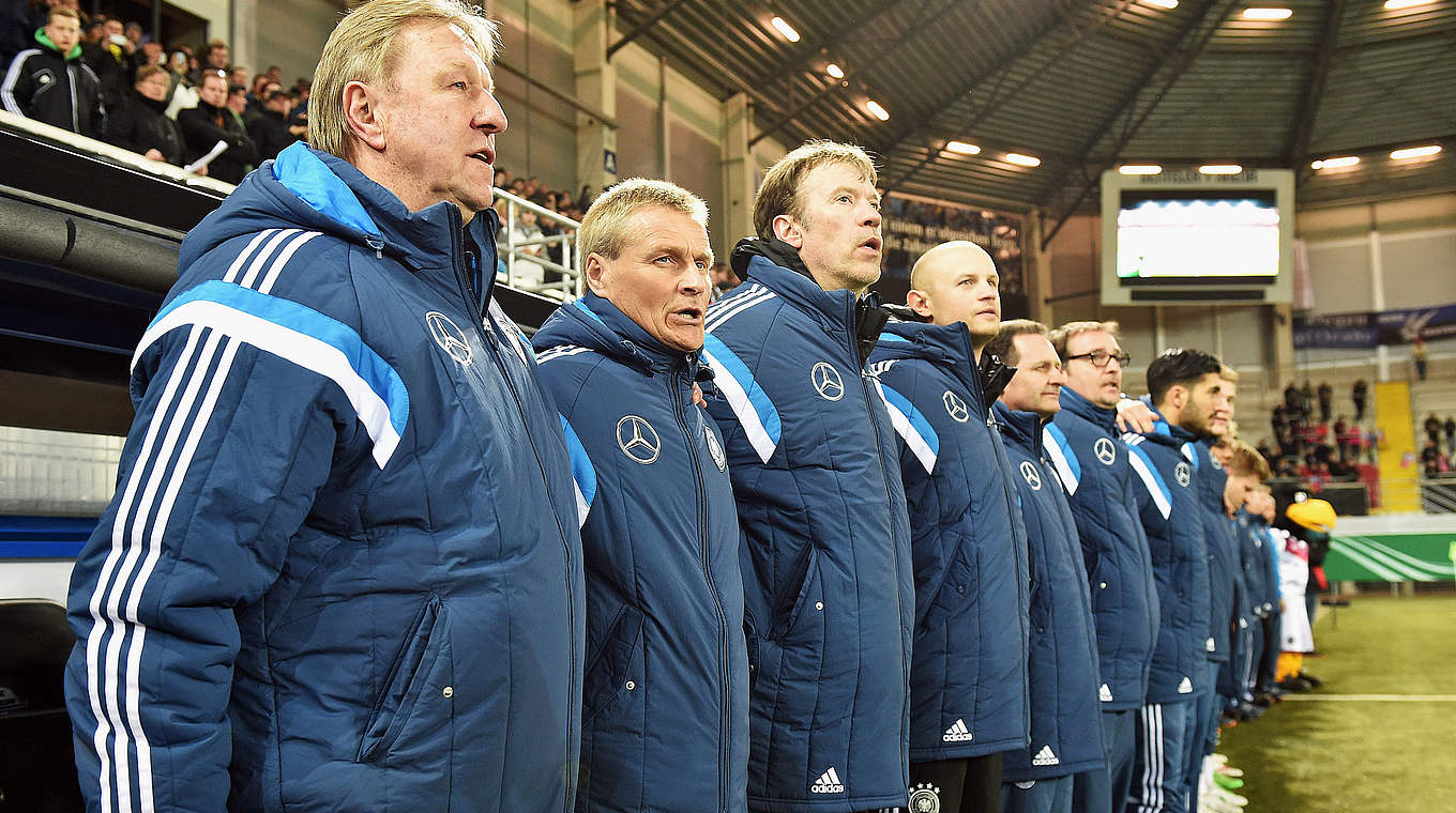 Hrubesch: "There will be five or six changes to the side" © 2015 Getty Images