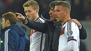 Bundestrainer Joachim Löw (M.): 