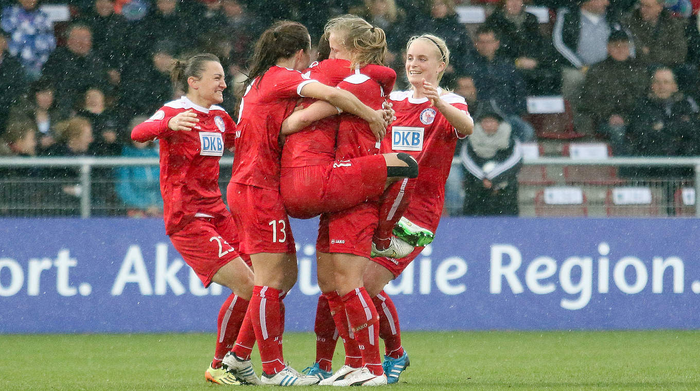 Potsdam celebrate reaching their seventh DFB Cup final © Jan Kuppert