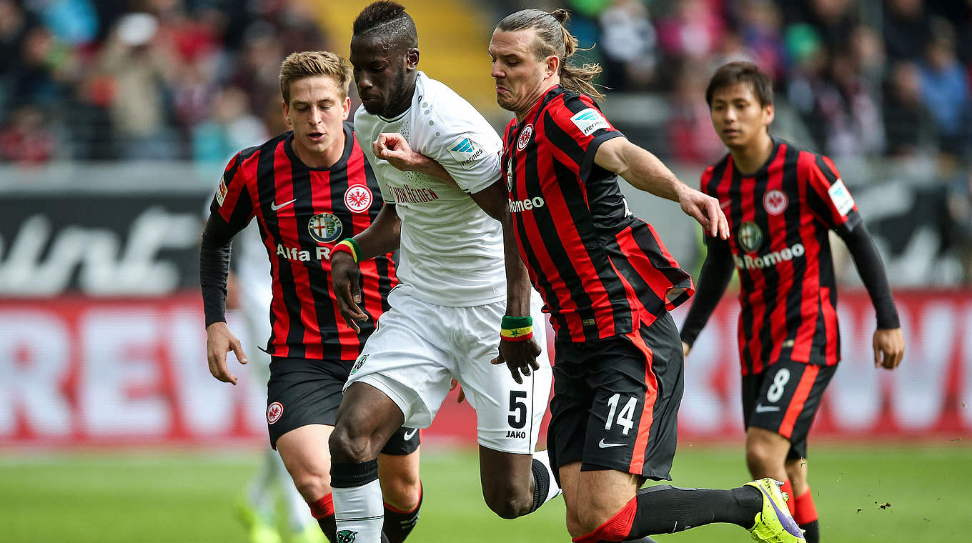 Hannover fought back to level against Frankfurt © 2015 Getty Images