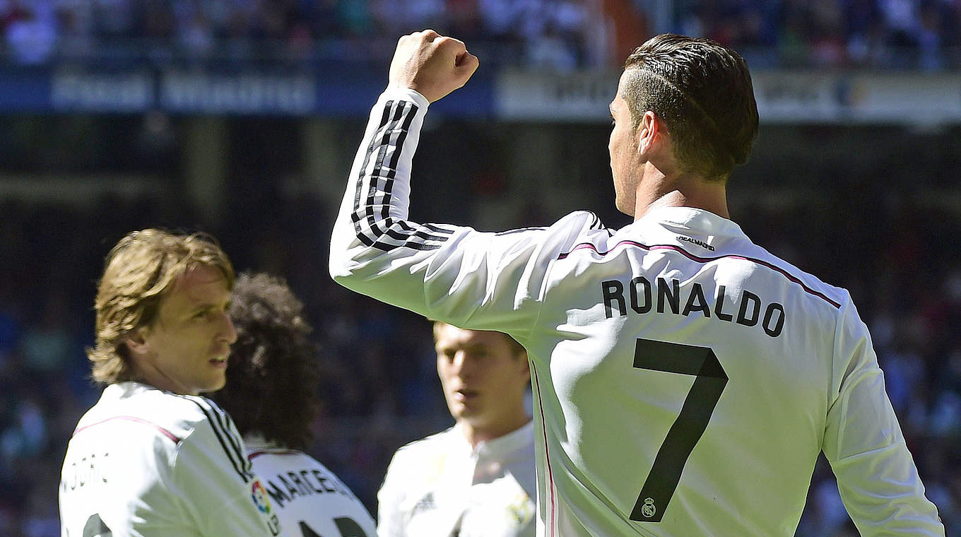 Überragt mit vier Treffern: Cristiano Ronaldo (r.) © GERARD JULIEN/AFP/Getty Images