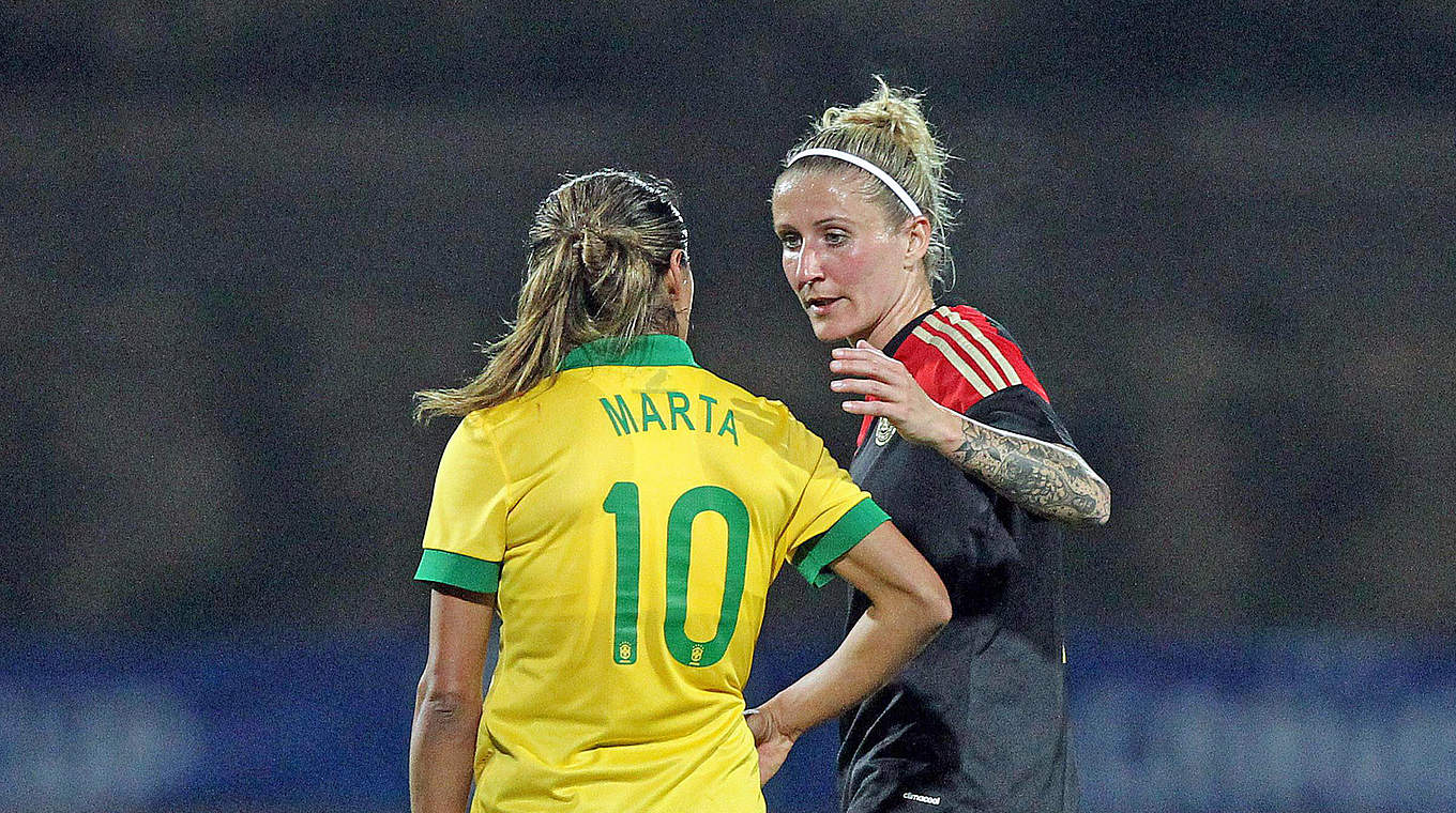 Marta and Anja Mittag respect each other and enjoy playing together for FC Rosengård  © imago/foto2press