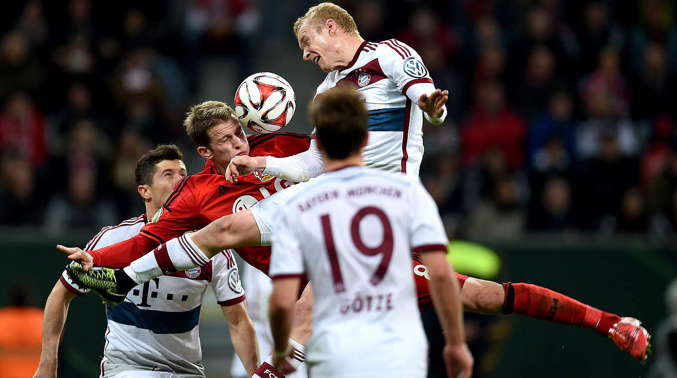 Bayern reached the semis on penatlies © 