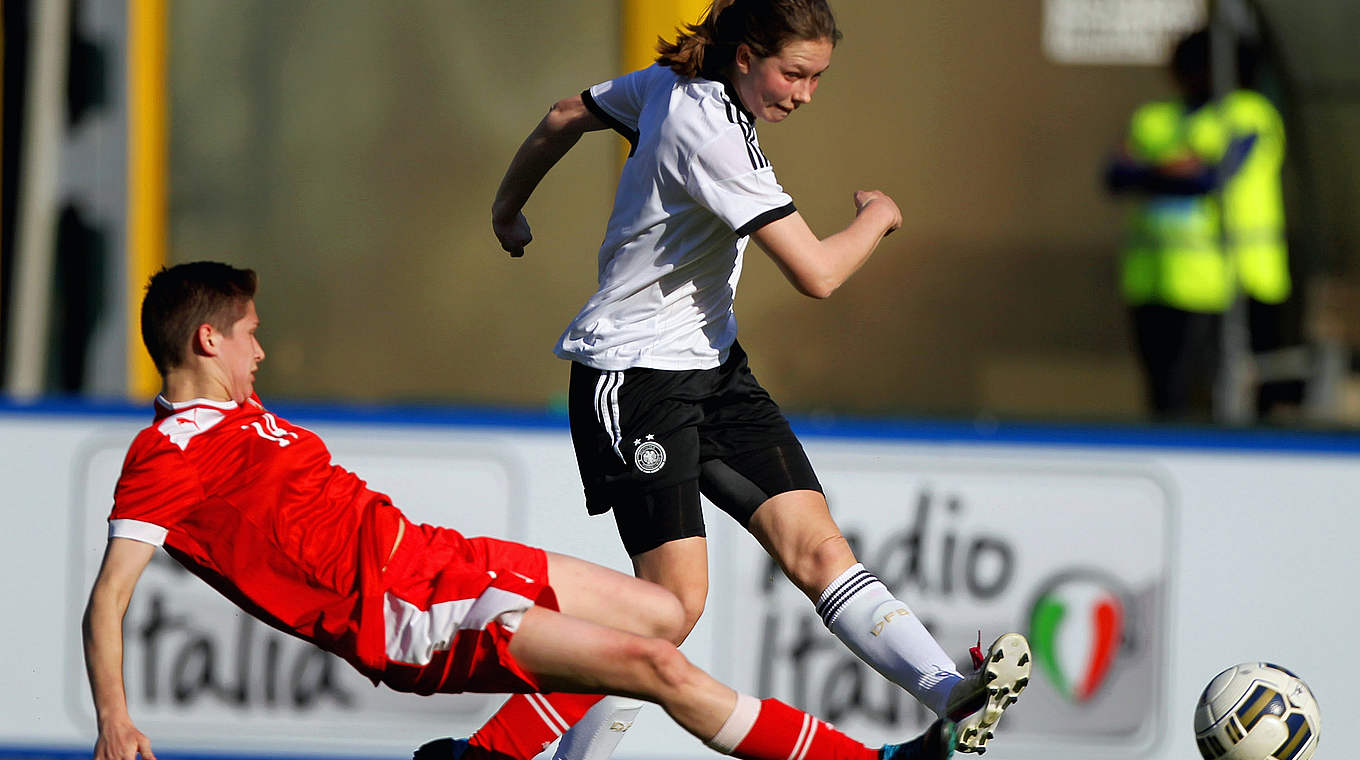 Dreifache Torschützin für Werder: U 17-Nationalspielerin Giovanna Hoffmann © 2015 Getty Images