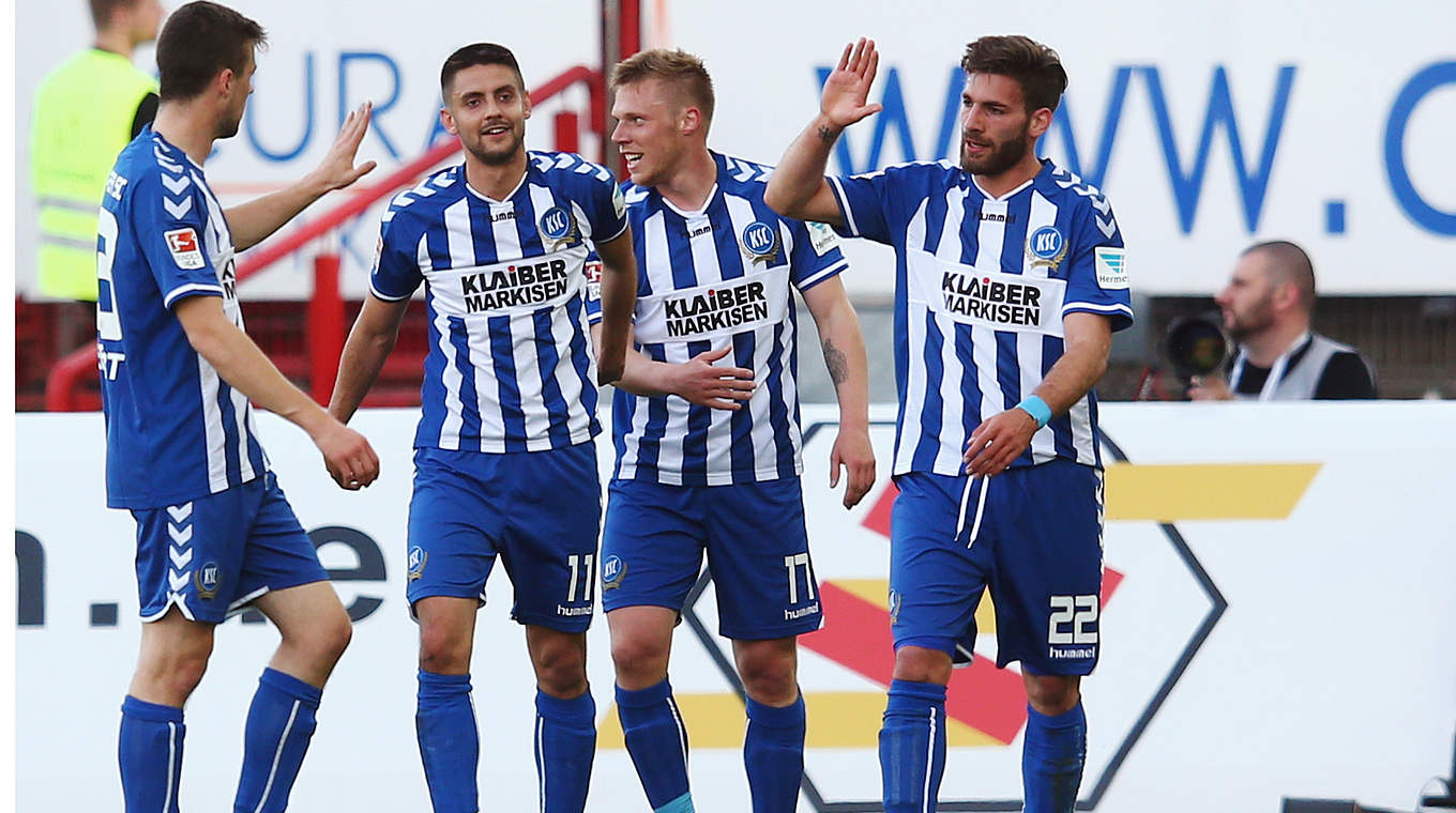 Zehn Spiele in Serie ungeschlagen: Der Karlsruher SC © 2015 Getty Images