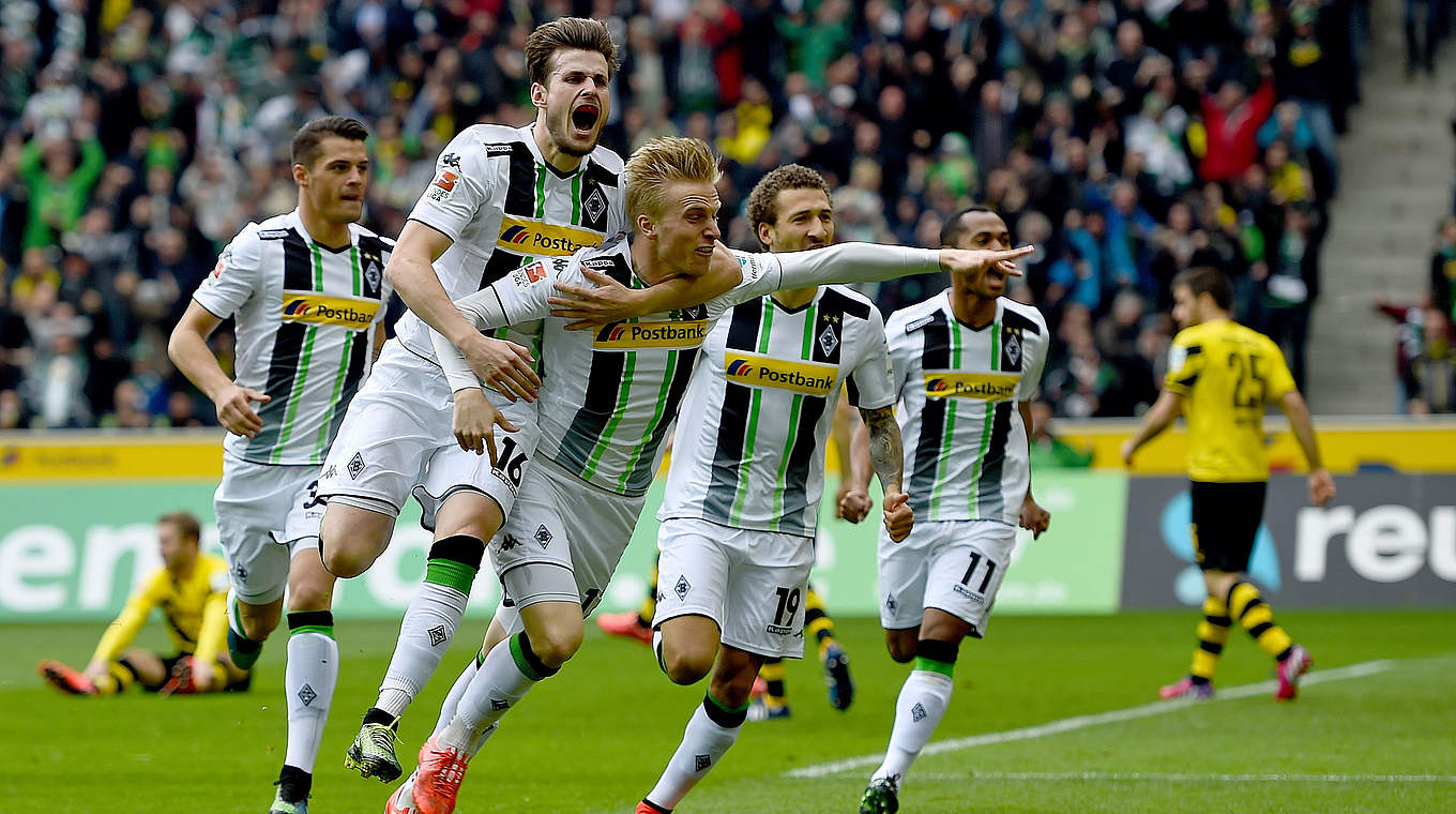 Gladbach beat Dortmund 3-1 © 2015 Getty Images