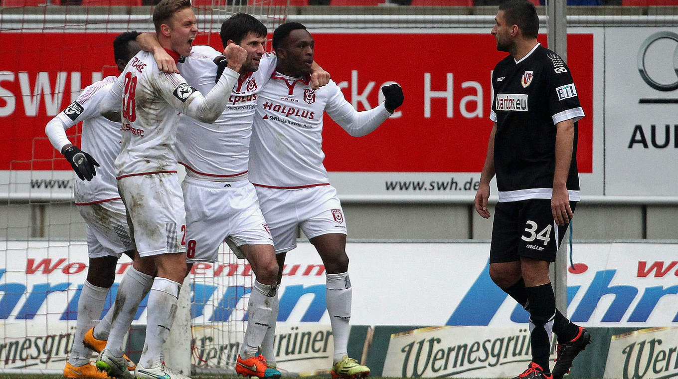 HFC-Mittelfeldspieler Tim Kruse (3.v.r.): "Der vierte Rang wäre eine Riesensache" © 2015 Getty Images