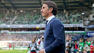 Niederlage beim Bundesliga-Comeback: der HSV-Trainer Bruno Labbadia © 2015 Getty Images