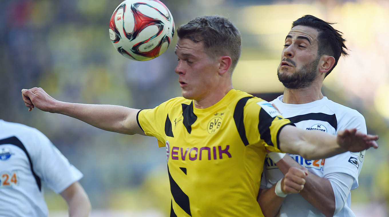 Ginter helped Dortmund beat Paderborn © Getty