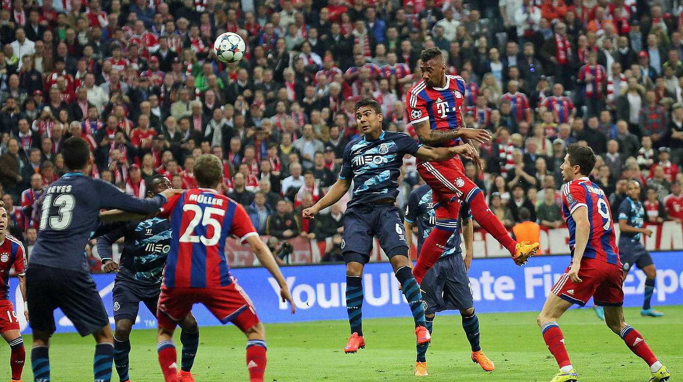 Boateng puts FC Bayern 2-0 up against FC Porto in the Champions League © imago/Jan Huebner