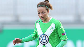 Will das Triple mit dem VfL Wolfsburg: Mittelfeldspielerin Vanessa Bernauer © 2015 Getty Images