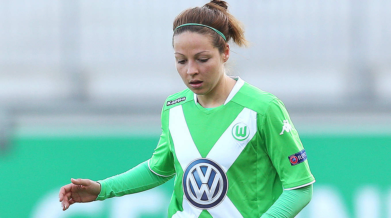 Will das Triple mit dem VfL Wolfsburg: Mittelfeldspielerin Vanessa Bernauer © 2015 Getty Images