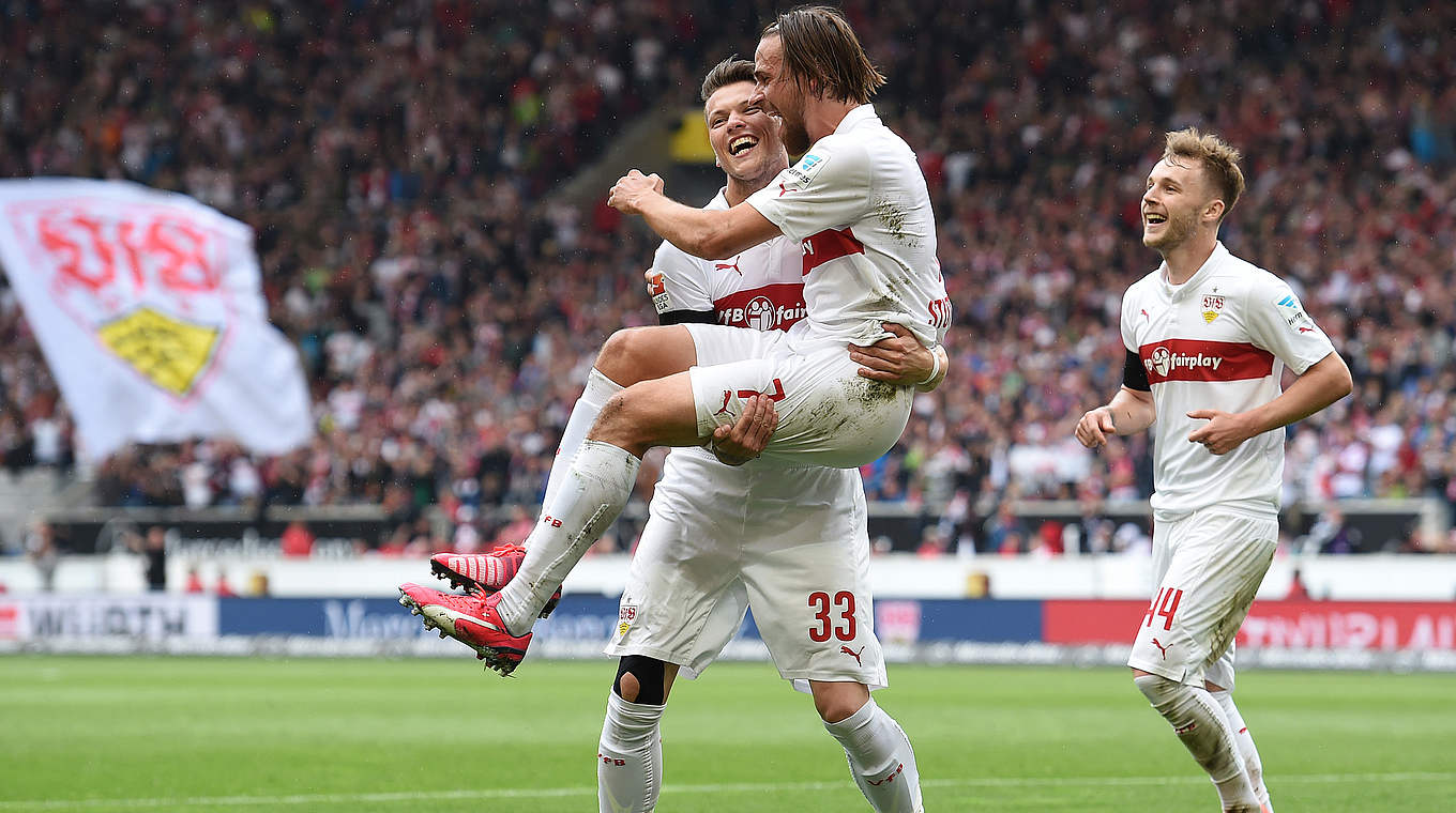 VfB Stuttgart celebrate going 2-0 up against SCF © 2015 Getty Images