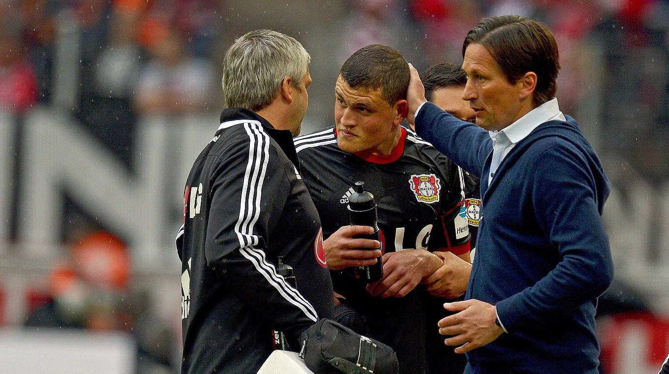 Schulter erneut ausgekugelt: Kyriakos Papadopoulos © SASCHA SCHUERMANN/AFP/Getty Images