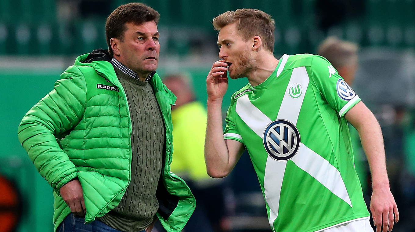 Schürrle (r.) und Trainer Hecking sind sich einig: "Wir müssen alles abrufen" © 2015 Getty Images