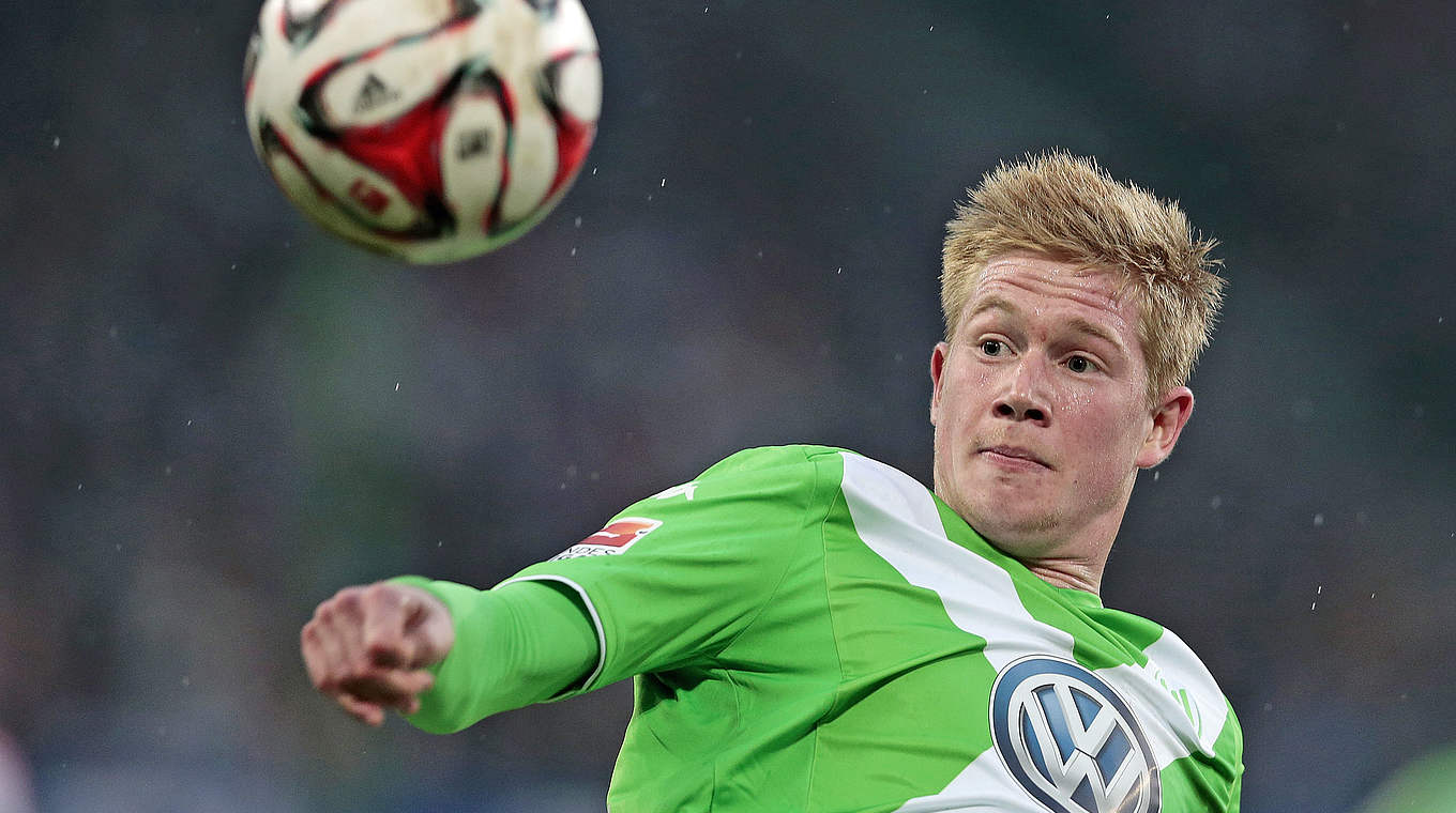 "Der Pokal heilt alle Wunden": Wolfsburgs Kevin de Bruyne ist wieder fit © 2015 Oliver Hardt