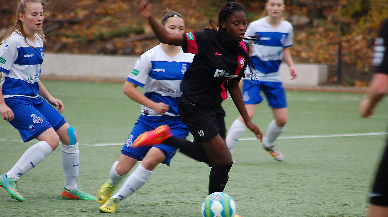 Im Hinspiel nicht zu stoppen: SGS-Torjägerin Nicole Anyomi © MSPW