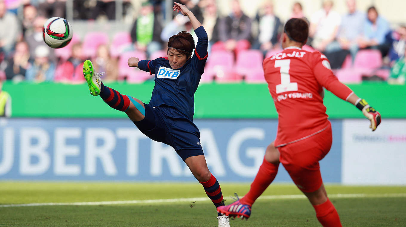 Potsdam's Asano Nagasato in action © 2015 Getty Images