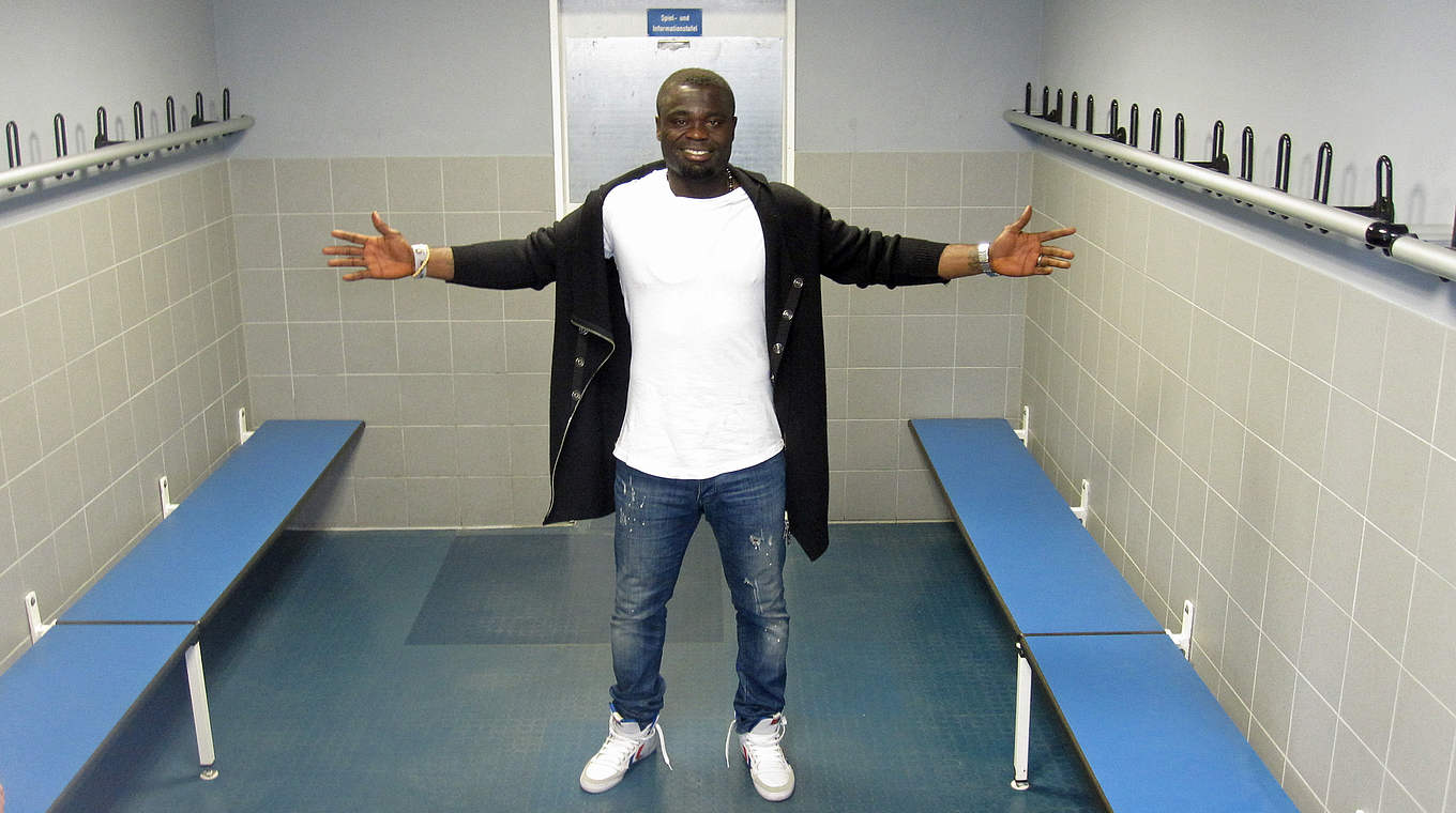 Asamoah: "The changing room is where you talk about God and the world" © 