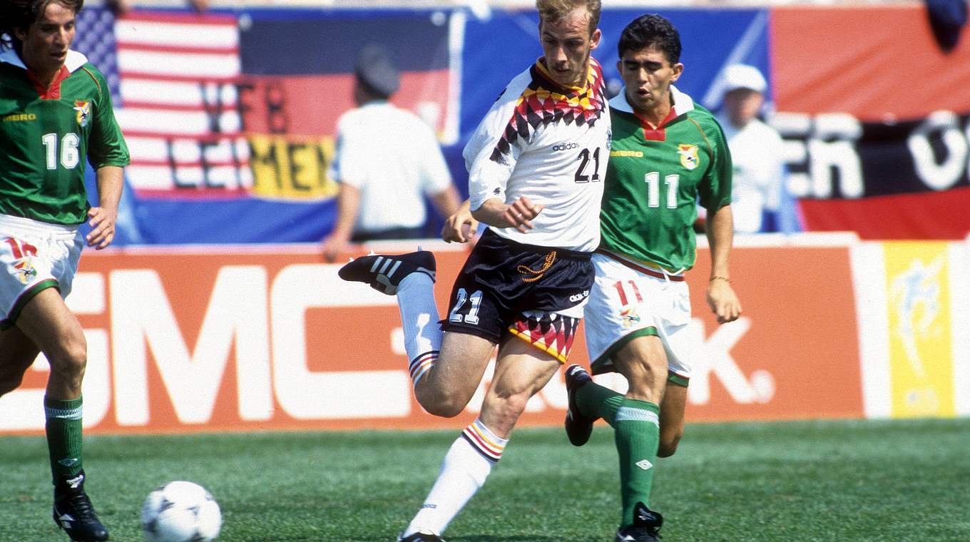 30 Länderspiele und zwei Tore für die deutsche Nationalmannschaft: Mario Basler 1994 © imago