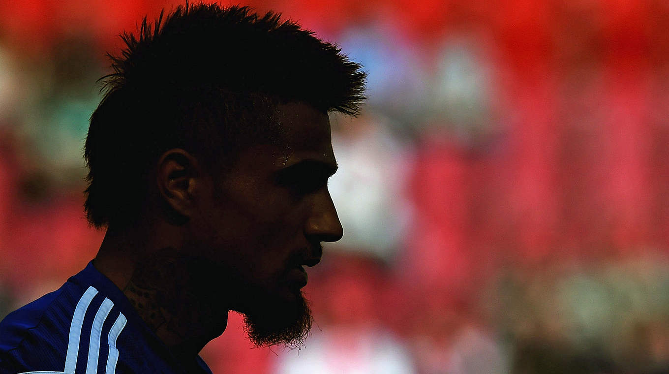 Zusammen mit Sidney Sam von Schalke 04 freigestellt worden: Kevin-Prince Boateng  © 2015 Getty Images