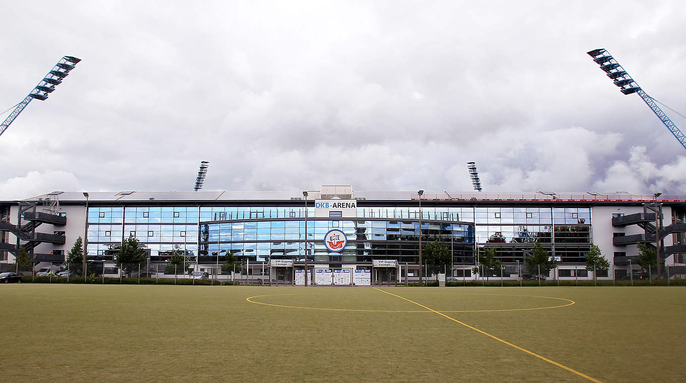 Spielt wieder im Ostseestadion: Drittligist FC Hansa Rostock © 2011 Getty Images