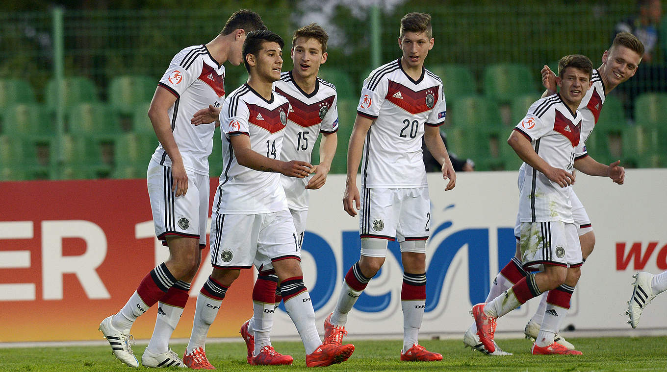 Vier Spiele, vier Siege, kein Gegentor: die deutschen U 17-Junioren bei der EM © 2015 Getty Images