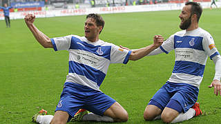 Kollektiver Jubel: Doppeltorschütze Gardawski (l.) und Janjic (r.) feiern den MSV © 2015 Getty Images