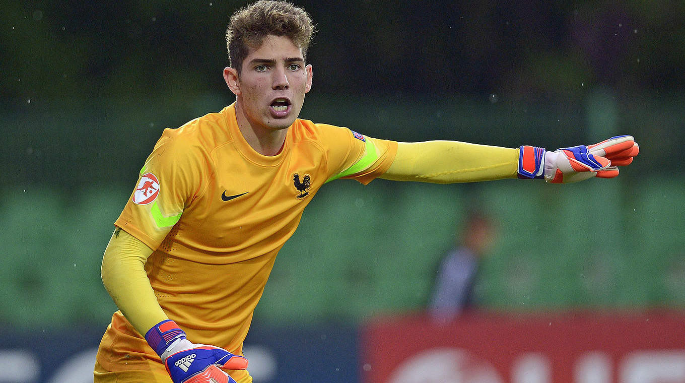 France Under-17s goalkeeper Luca Zidane will go up against Germany in the final © AFP/Getty Images