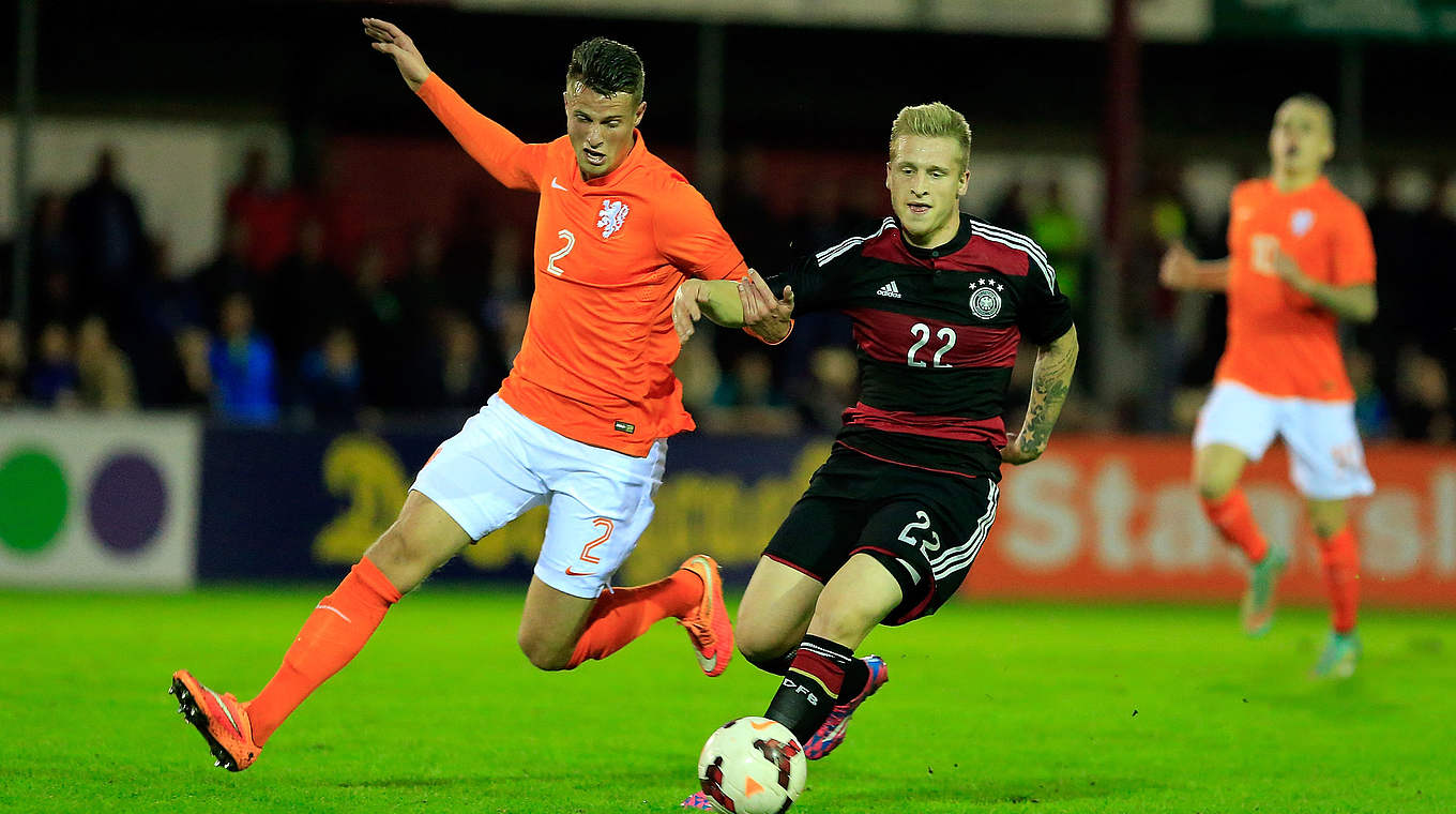 Stefaniak (r.) vor der WM in Neuseeland: "Fußballerisch sind wir sicherlich sehr stark" © 2014 Getty Images