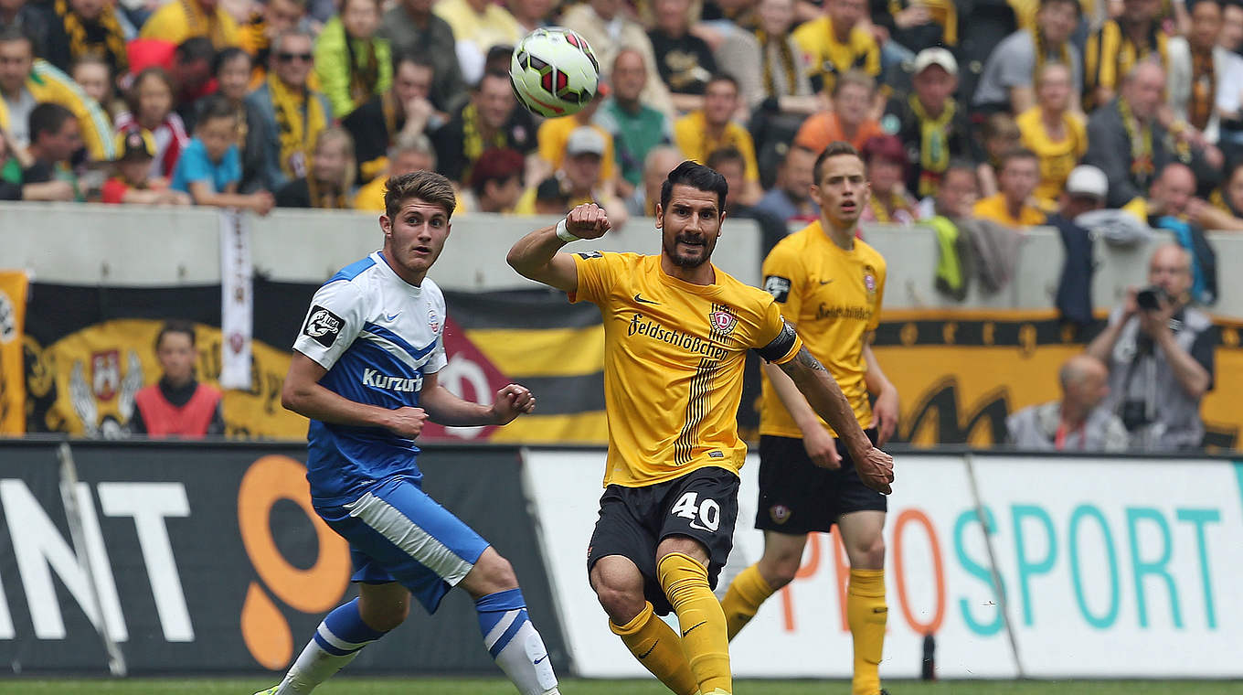 Erzielte für Dresden den Siegtreffer: Cristian Fiél (M.) © 2015 Getty Images