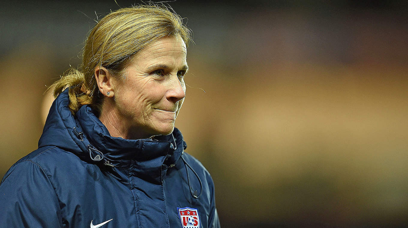 Stellte einen erfahrenen Kader zusammen: Nationaltrainerin Jill Ellis © 2015 Getty Images