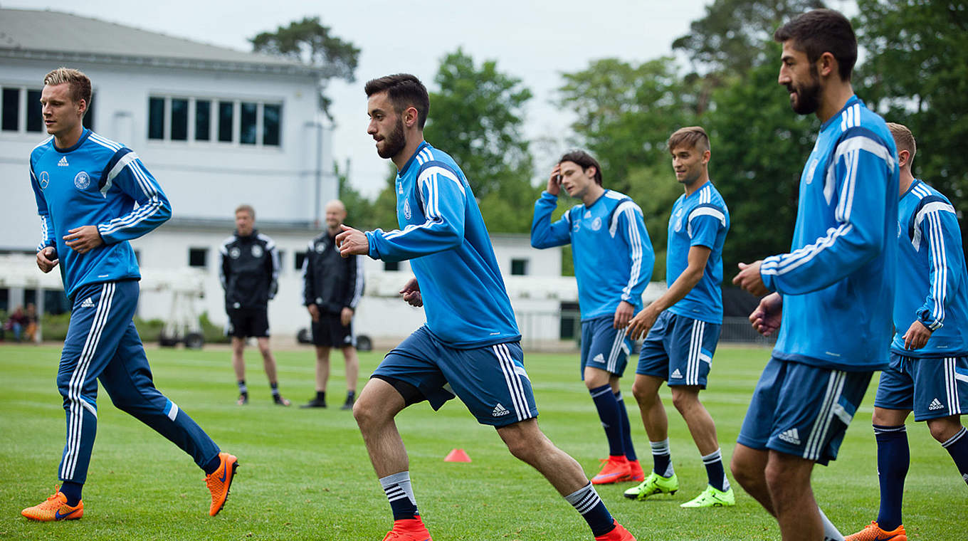 U21s at the training camp: "We're travelling to Prague to win" © 
